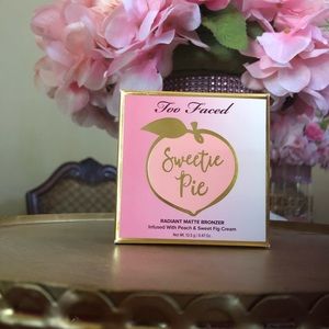 TooFaced Sweetie Pie RadiantMatte Bronze